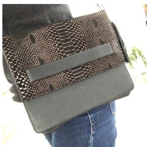 Aimee Kestrnberg Tablet Purse